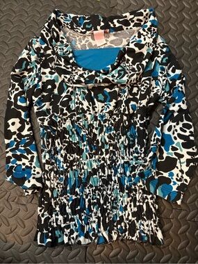 Candie's Blue and Black Animal Print Top